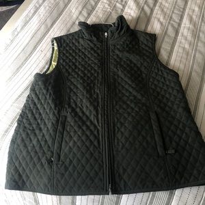 Avenue Dark Green Quilted Vest